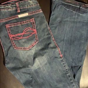 Cowgirl Tuff Co. women’s jeans size W:32 L:33